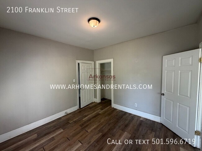 Building Photo - 2100 Franklin St