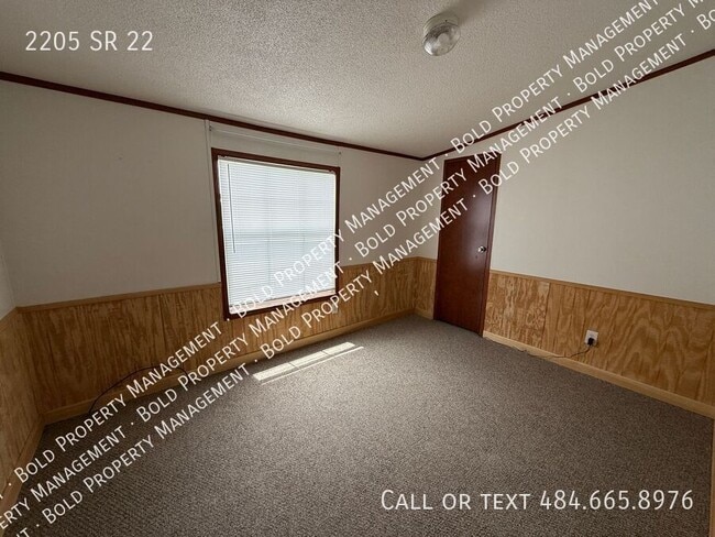 Building Photo - 2205 SR 22