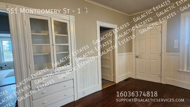 Building Photo - 551 Montgomery St