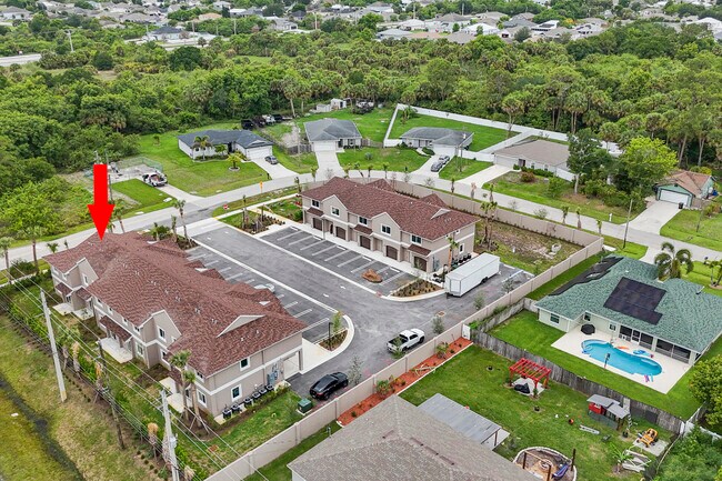 Building Photo - 4498 SW Port St Lucie Blvd