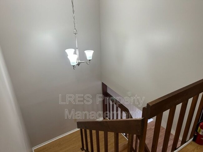 Building Photo - 4562 Lighthouse Cir
