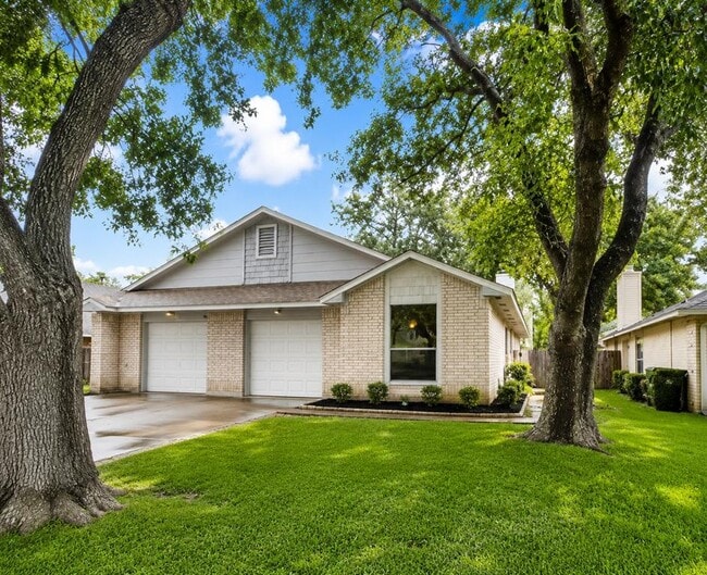 Building Photo - 2114 Redwing Way