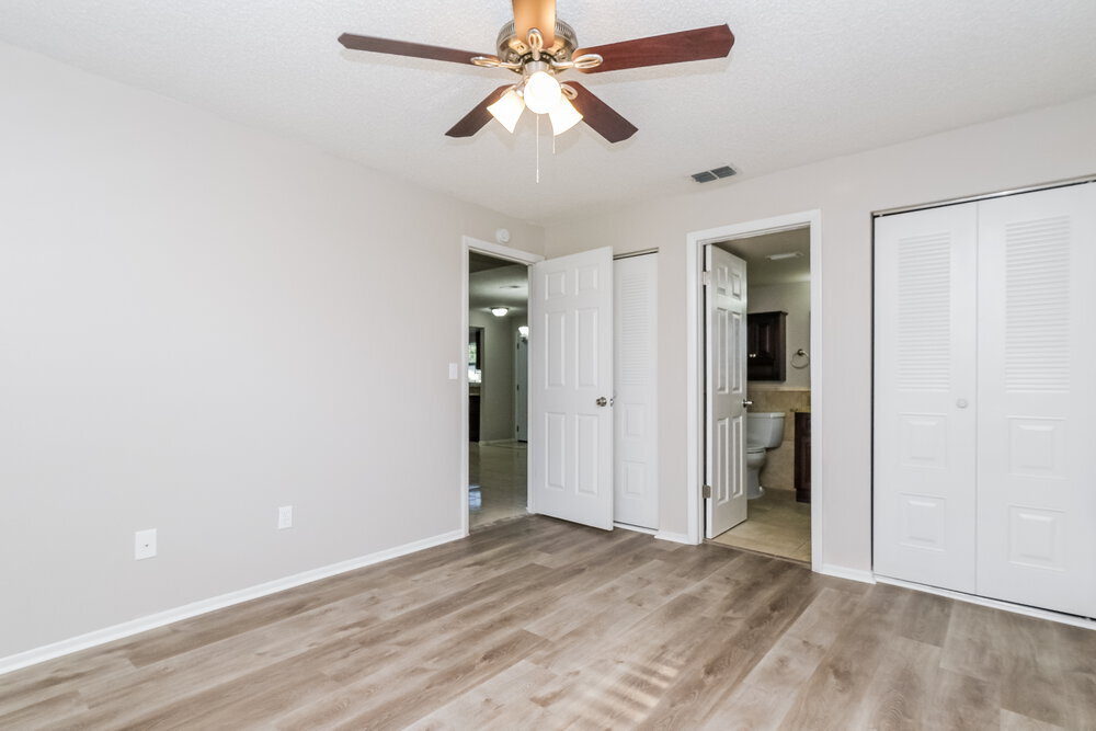 Building Photo - 1178 Breeze Dr