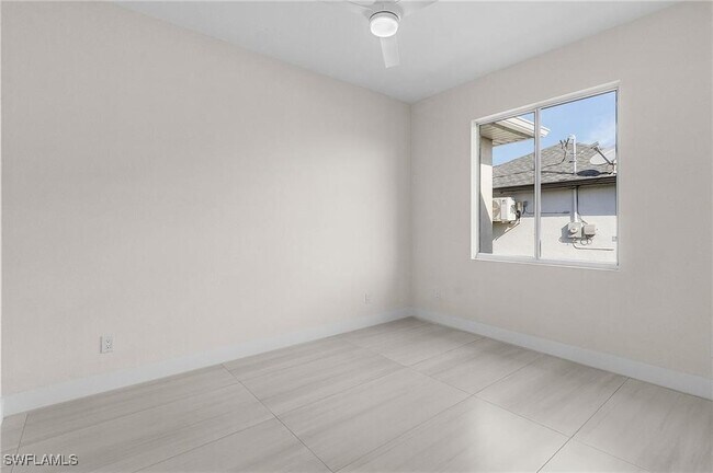 Building Photo - 1235 NW 36th Pl