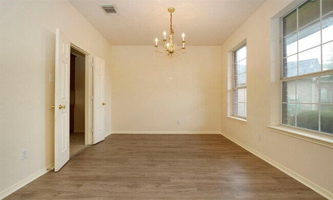 Building Photo - 20506 Spring Lilac Ln