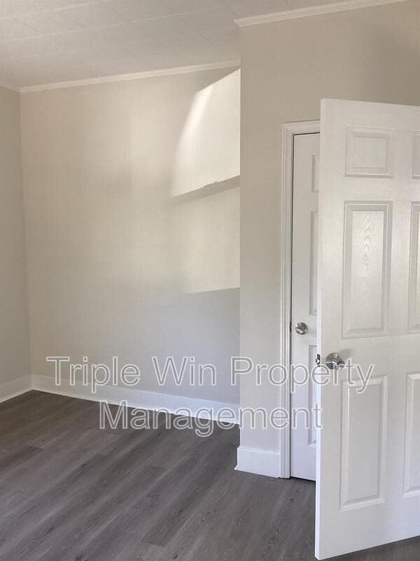 Building Photo - 535 S Adams St