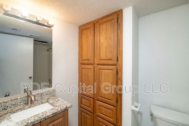 Building Photo - 5407 Chimney Rock Rd