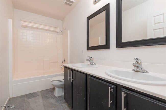 Building Photo - 5029 Cascade Pools Ave
