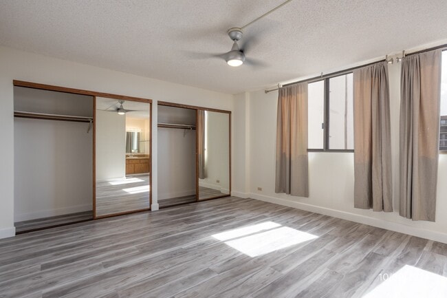 Building Photo - 351-351 Koauka Loop
