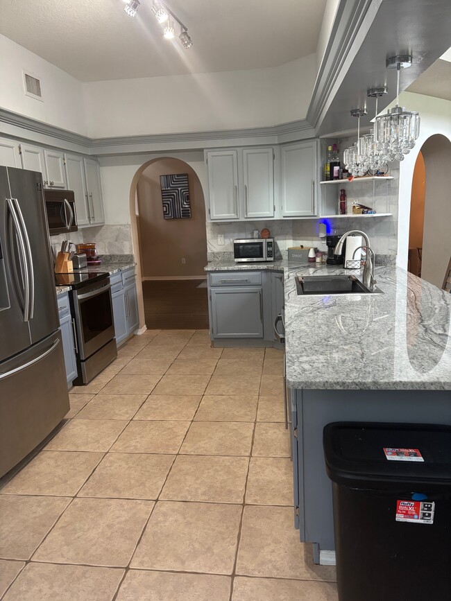 Building Photo - 1250 Ocean Reef Rd