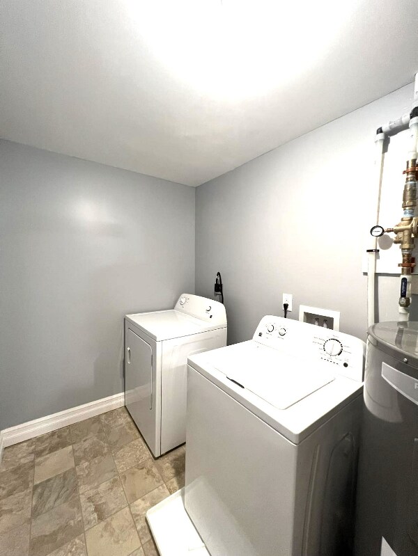 Building Photo - 19 Rutter St