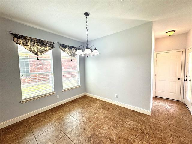 Building Photo - 1631 Clarke Springs Dr