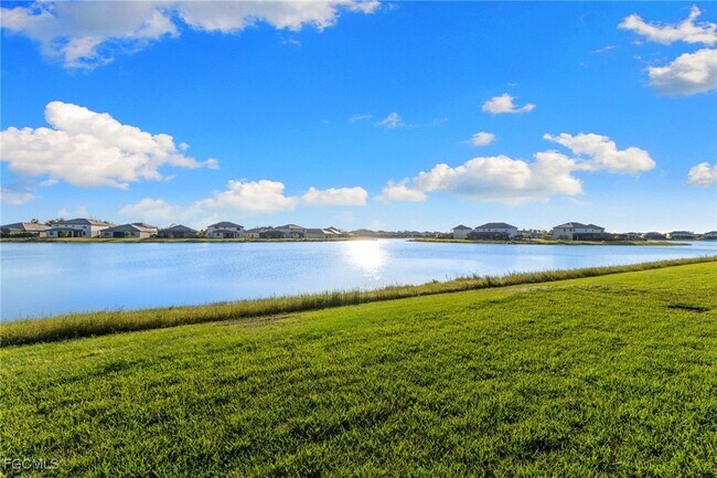 Building Photo - 10575 Timber Creek Dr