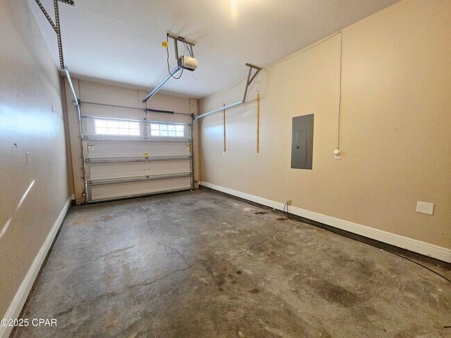 Building Photo - 138 Kaelyn Ln