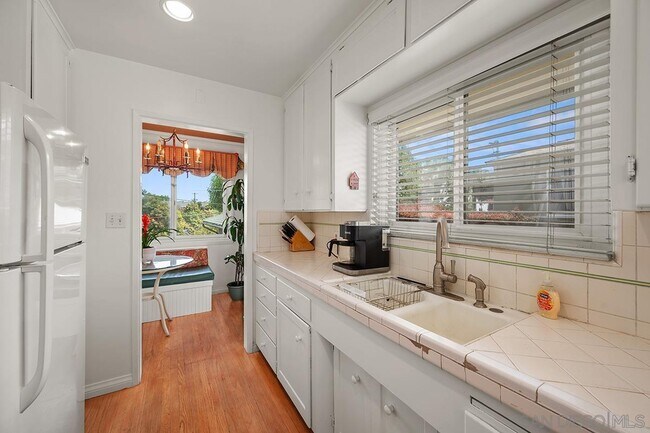 Building Photo - 4615 Rolando Blvd
