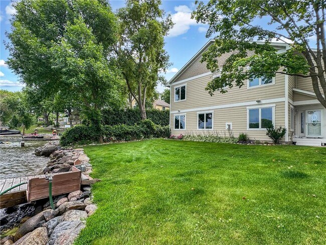 Building Photo - 4722 West Arm Rd