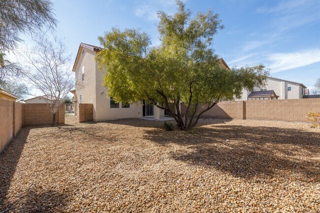 Building Photo - Great NLV single family 3 bedroom home.