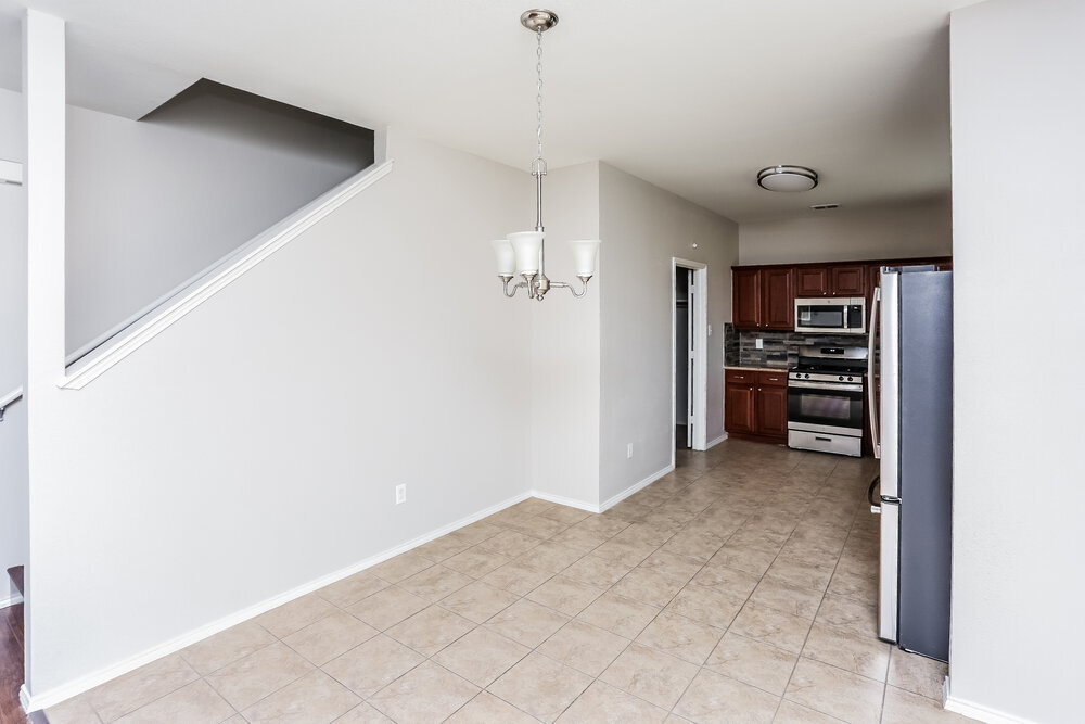 Building Photo - 5000 Caraway Dr