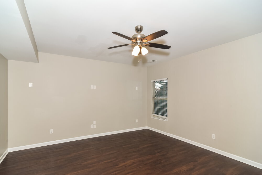 Building Photo - 4249 Sandstone Dr