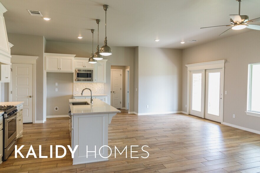 Building Photo - 5216 Bing Cir
