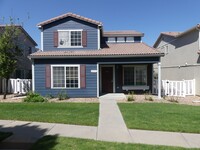 Building Photo - 3 bedroom home!!!