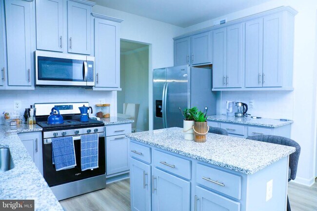 Building Photo - 11801 Asbury Dr