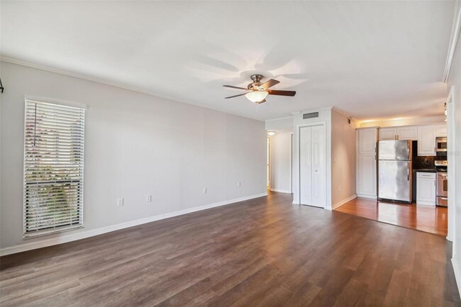 Building Photo - 5558 Baywater Dr
