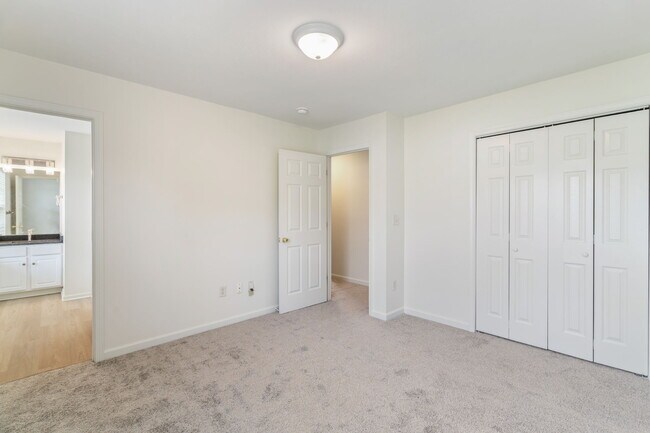Building Photo - 3956 Archibald Way