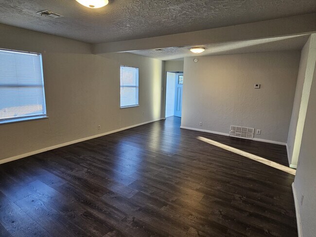 Building Photo - 2209 NW 36th St