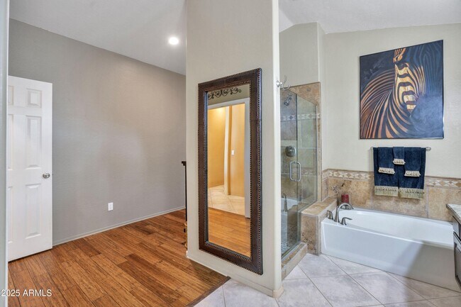 Building Photo - 10655 E Acacia Dr