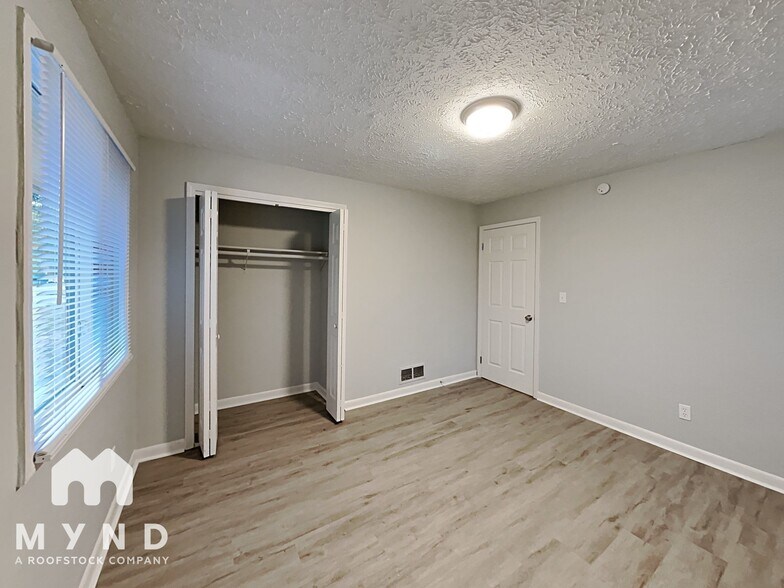 Building Photo - 8133 Puckett St SW