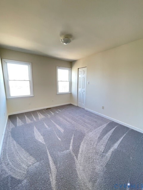 Building Photo - 2508 Sutton Pl