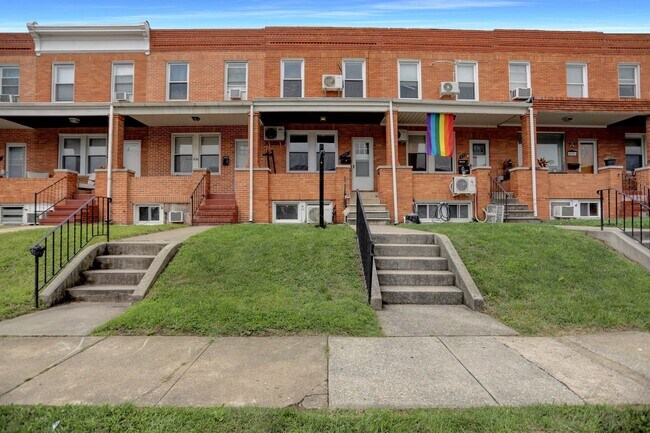 Primary Photo - 434 Folcroft St