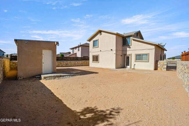 Building Photo - 11632 Mesquite Miel Dr