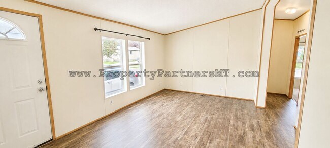 Building Photo - 3 Bed 2 Bath remodel Modular house
