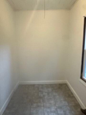 Building Photo - 48 Eleanor Rd