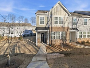 Building Photo - 209 Stammer Ln