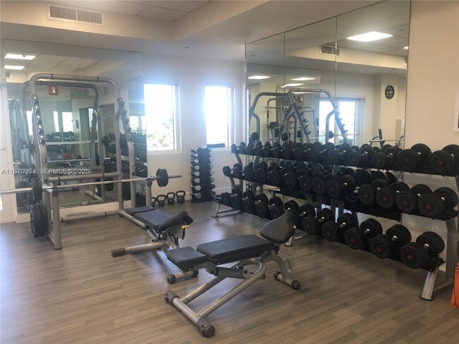 Building Photo - 4779 Collins Ave