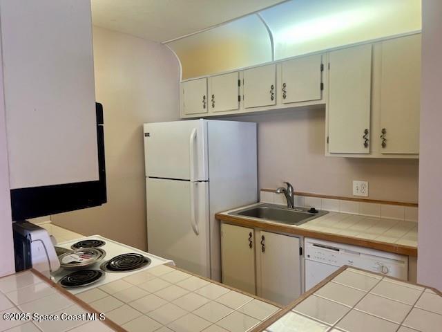 Building Photo - 1132 Breezy Way