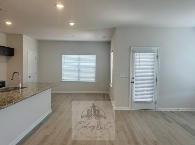 Building Photo - 104 Oyster Tabby Dr