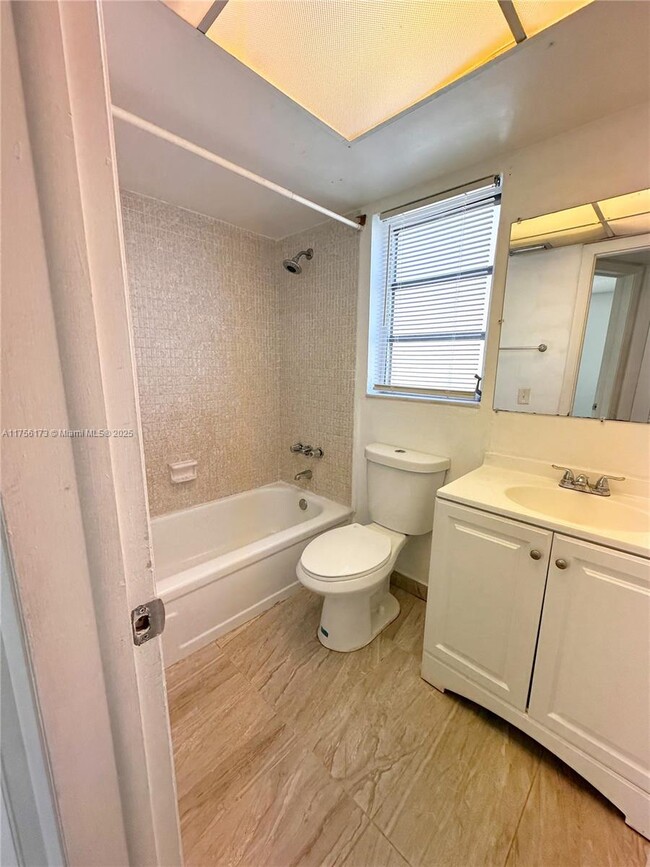 Building Photo - 1701 NW 46th Ave