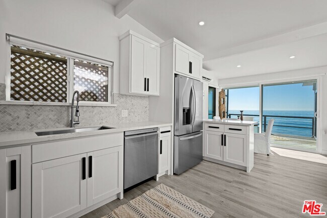 Building Photo - 25154 Malibu Rd