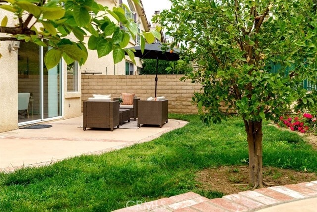 Building Photo - 570 Shadow Ln