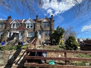 Building Photo - 3359 Longshore Ave