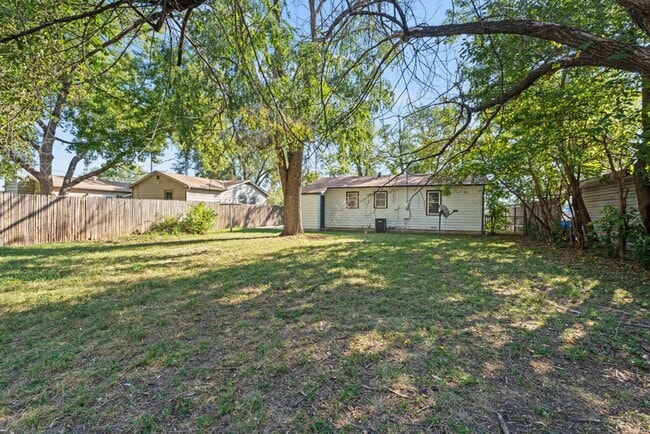 Building Photo - Coming soon!