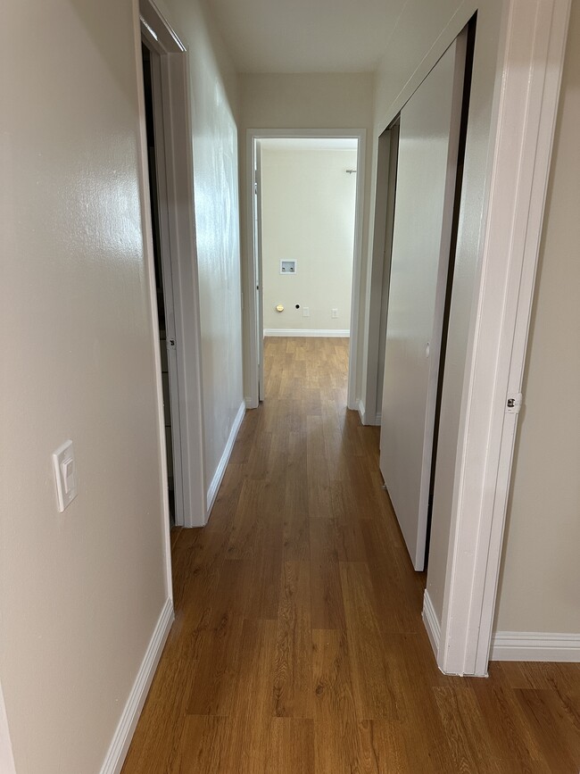 Hallway with large closet - 2605 Harriman Ln