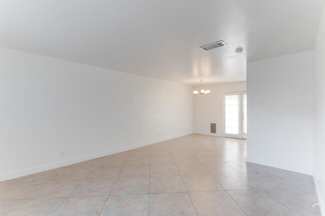 Building Photo - SPACIOUS 3BEDROOM TOWNHOUSE IN 89103 * COMING SOON *