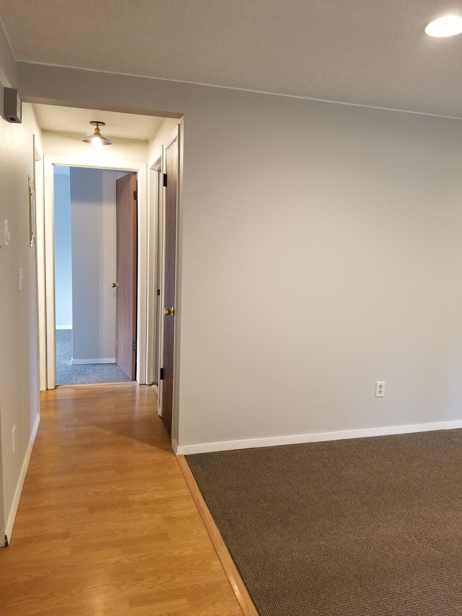 Building Photo - 1030 Davidson Dr