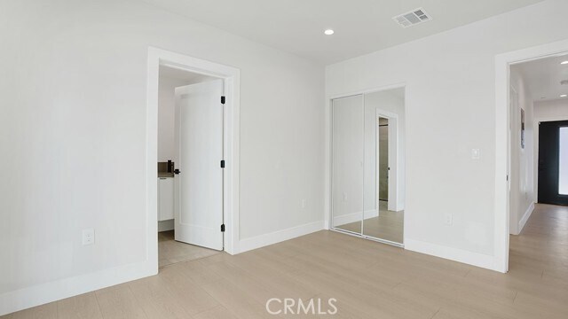 Building Photo - 1215 N Kingsley Dr