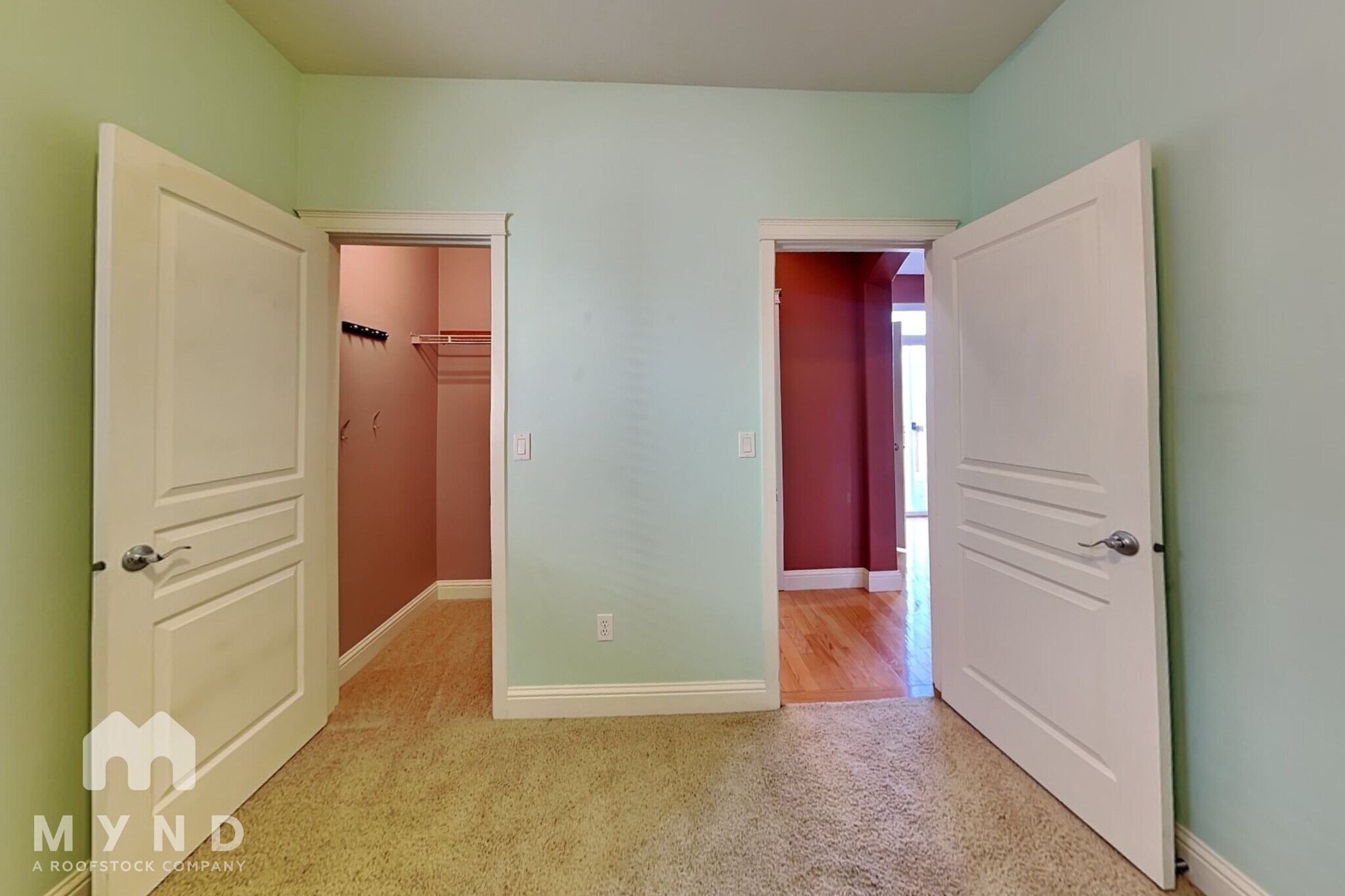 Building Photo - 18002 NE 37th St